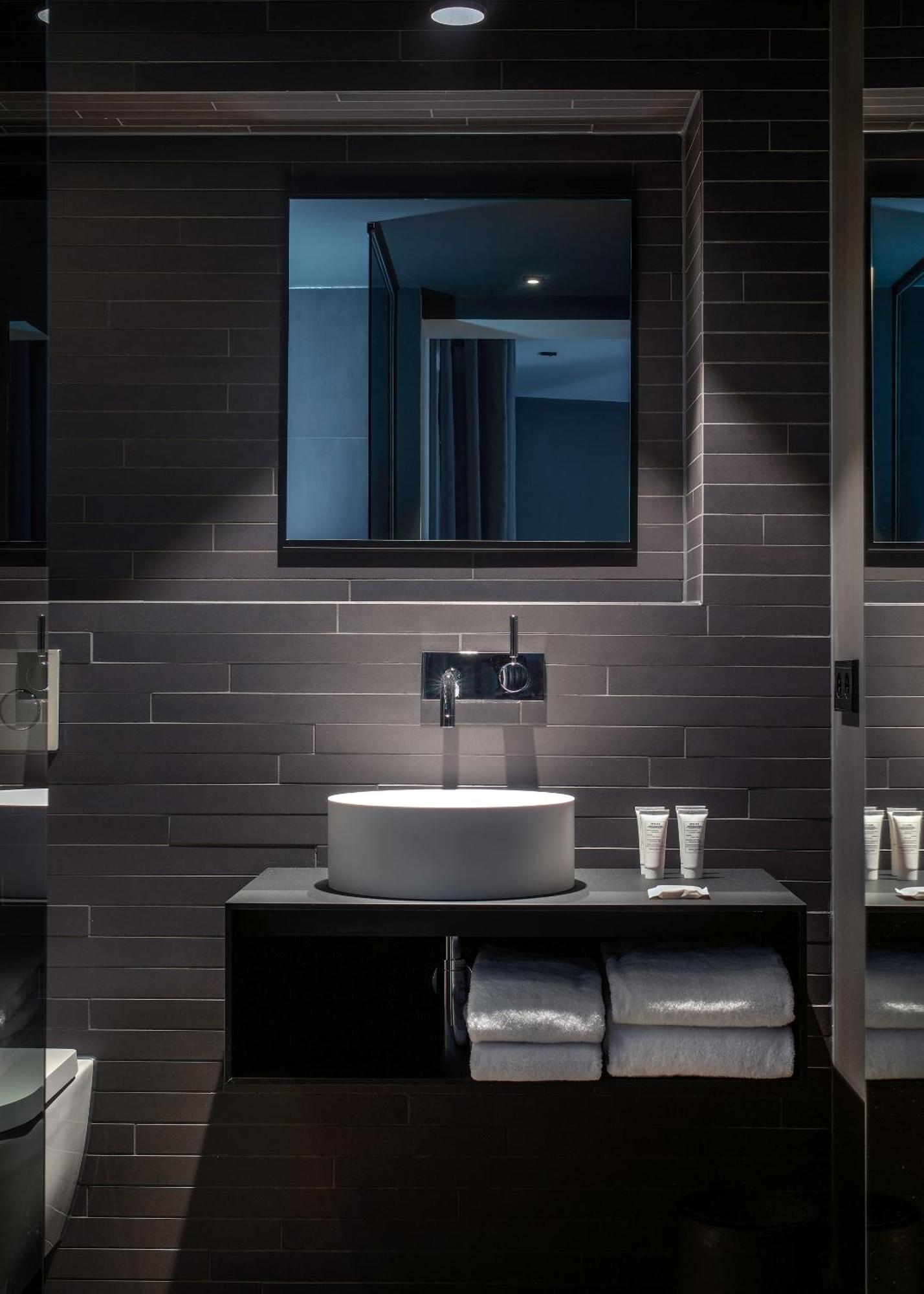 Kazerne Hotel - Member Of Design Hotels Eindhoven Zewnętrze zdjęcie